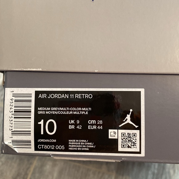 Air Jordan 11 Retro (2021) - Picture 11 of 11